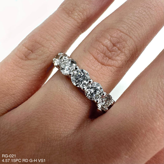 Alianza de eternidad redonda con diamantes naturales de 4,57 quilates