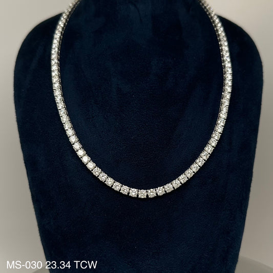 23,34 quilates. Collar de eternidad redondo con diamantes naturales