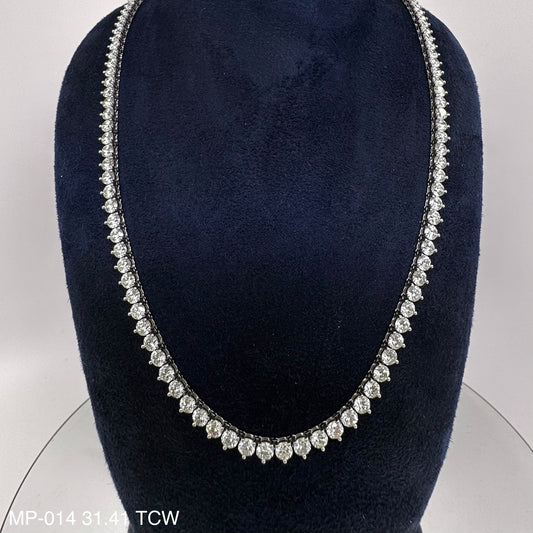 17,55 quilates. Collar de eternidad redondo con diamantes naturales