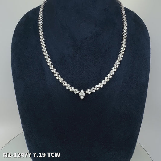 Collar de diamantes de 18 k Wg 7,19 Rd Tcw